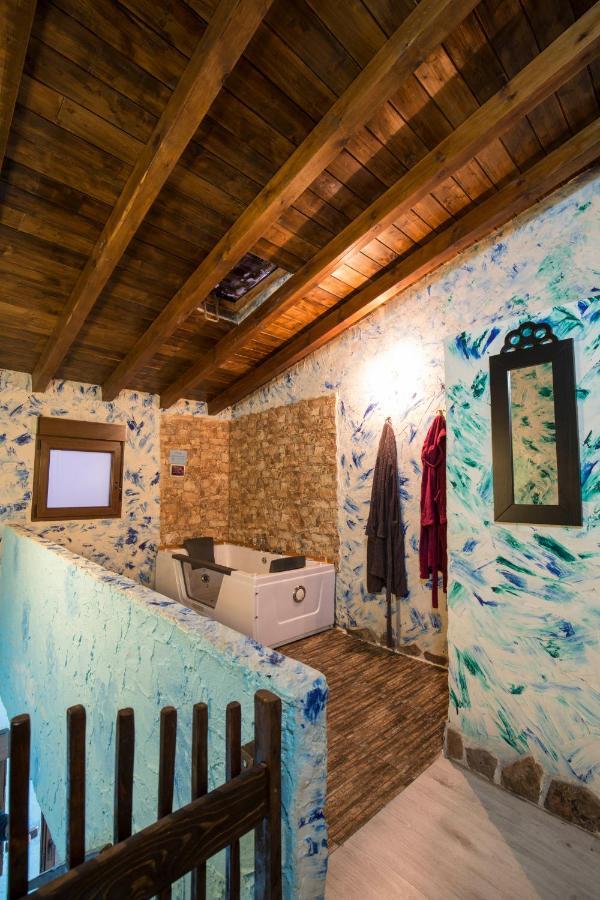 El Eden De Javier Guest House Robledillo ภายนอก รูปภาพ