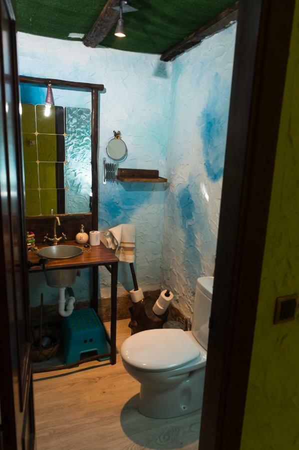 El Eden De Javier Guest House Robledillo ภายนอก รูปภาพ
