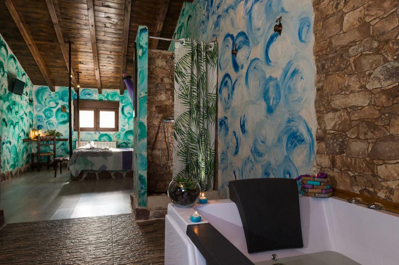 El Eden De Javier Guest House Robledillo ภายนอก รูปภาพ